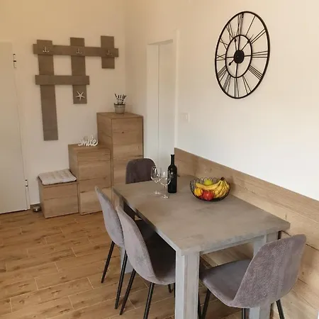 Starfish - Apartamento Tisno