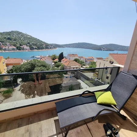 Starfish - Appartement Tisno